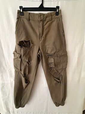 Forever 21 Women’s S Olive Green Distressed Cargo Pants(A620)